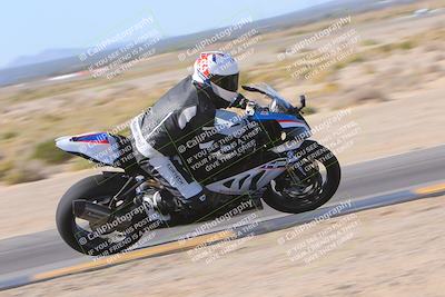 media/Nov-12-2023-SoCal Trackdays (Sun) [[5d1fba4e7d]]/Turn 9 Inside (1050am)/